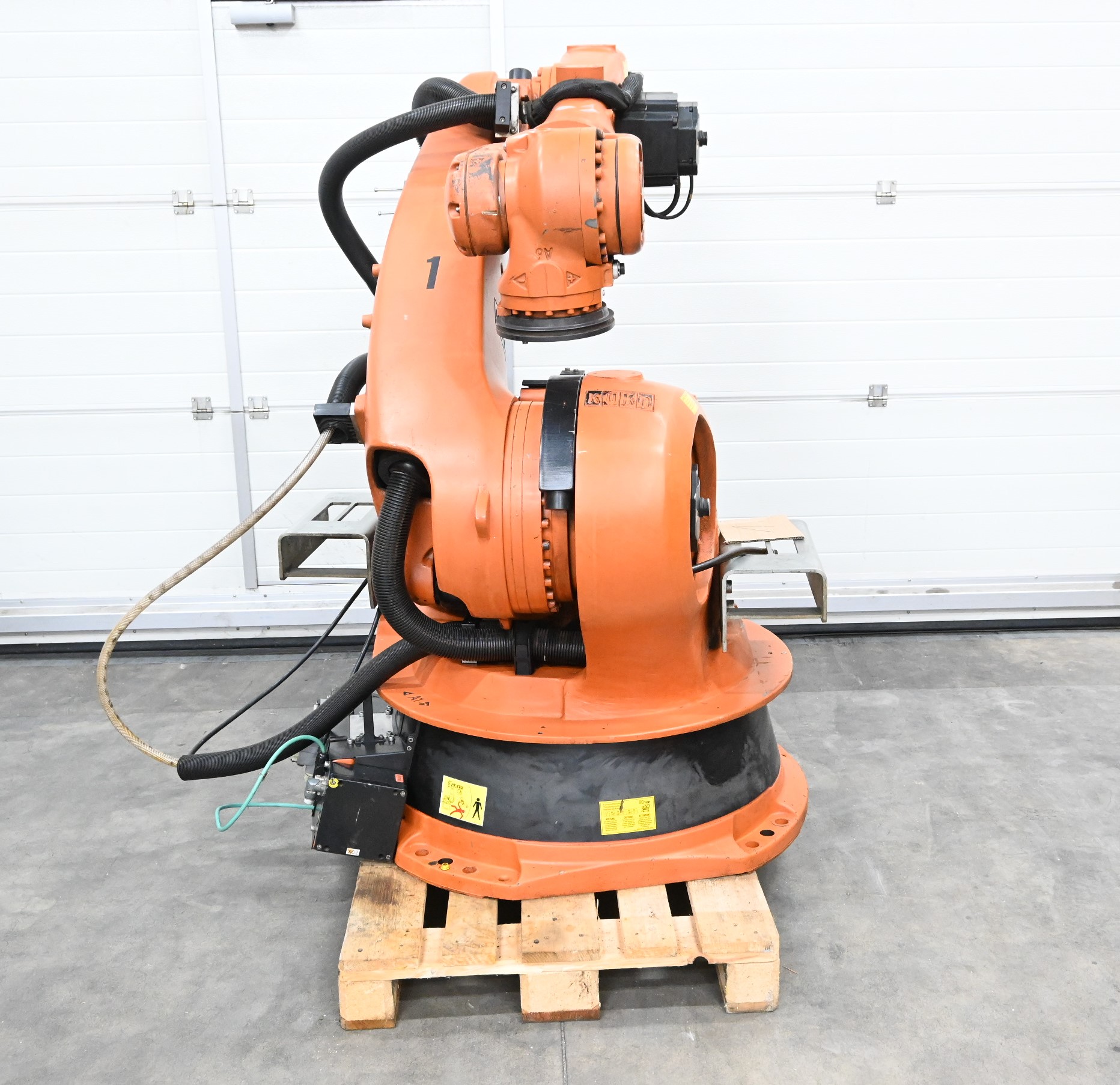 Kuka Industrieroboter KR 140 comp ( 0000124243 ) (1) KR140