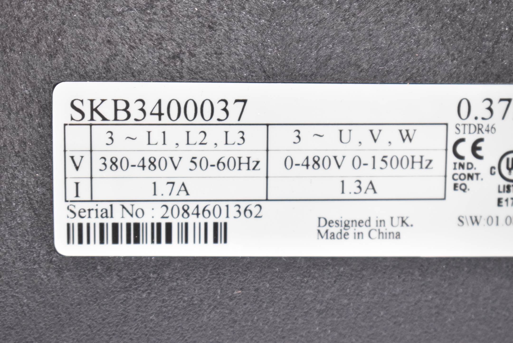 Emerson Control Techniques Commander SK Umrichter SKB3400037